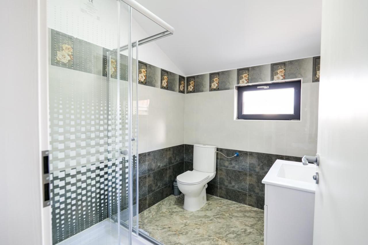בוקרשט Hotel Ema&Zain מראה חיצוני תמונה