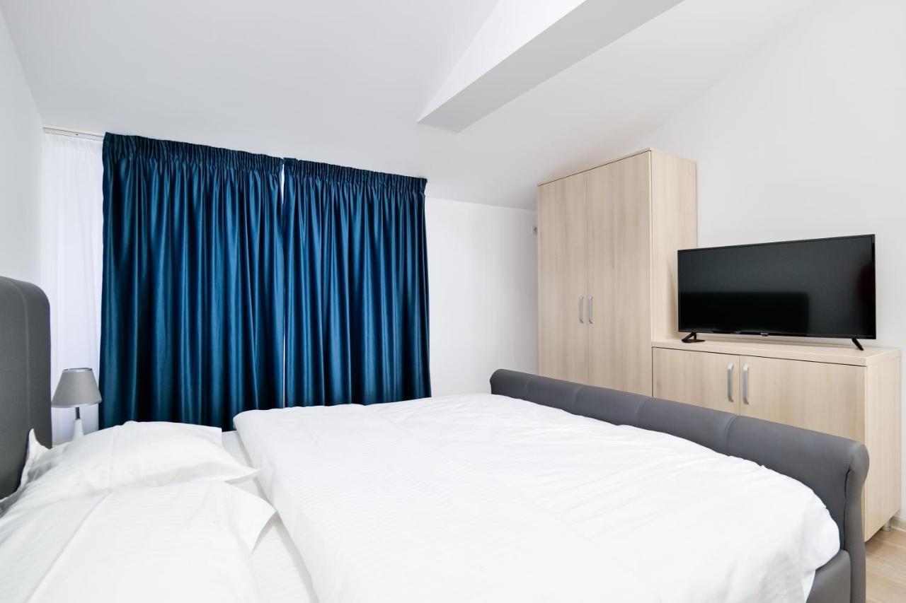 בוקרשט Hotel Ema&Zain מראה חיצוני תמונה